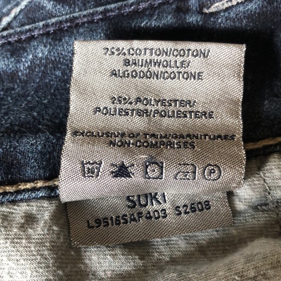 Silver Jeans Suki Size 34 HEMMED Dark Wash Flare Denim - Picture 13 of 13